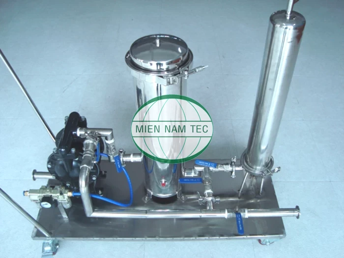 Một module Housing Inox lọc khí nén công nghiệp