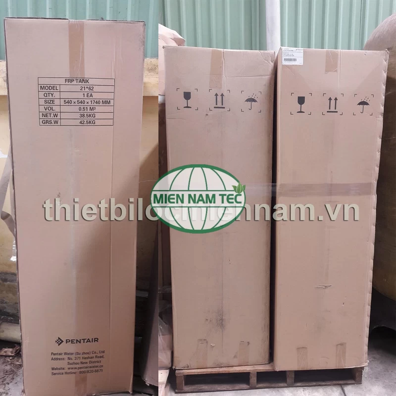 Ưu điểm và hình ảnh bên ngoài của bồn lọc composite FRP Pentair 2162 (Ø 525 x 1625mm)