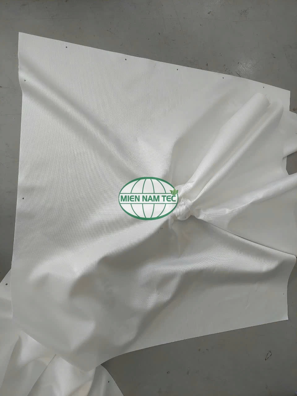 Cận cảnh vải lọc khung bản máy ép bùn PE