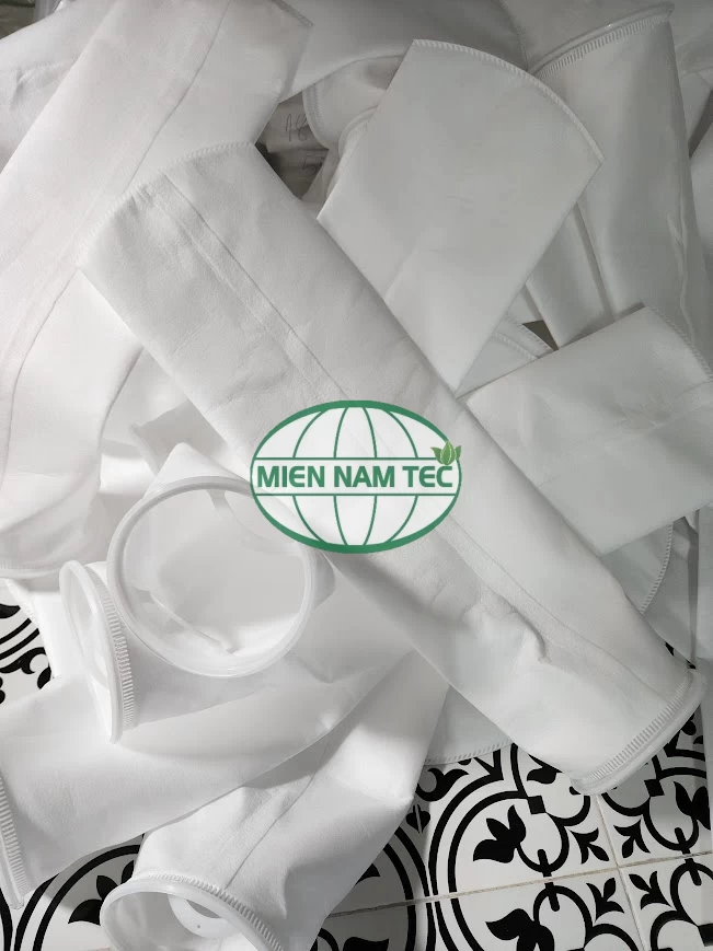 Công ty TNHH CN Thiết Bị Lọc Miền Nam chuyên cung cấp túi lọc nước hồ cá các loại