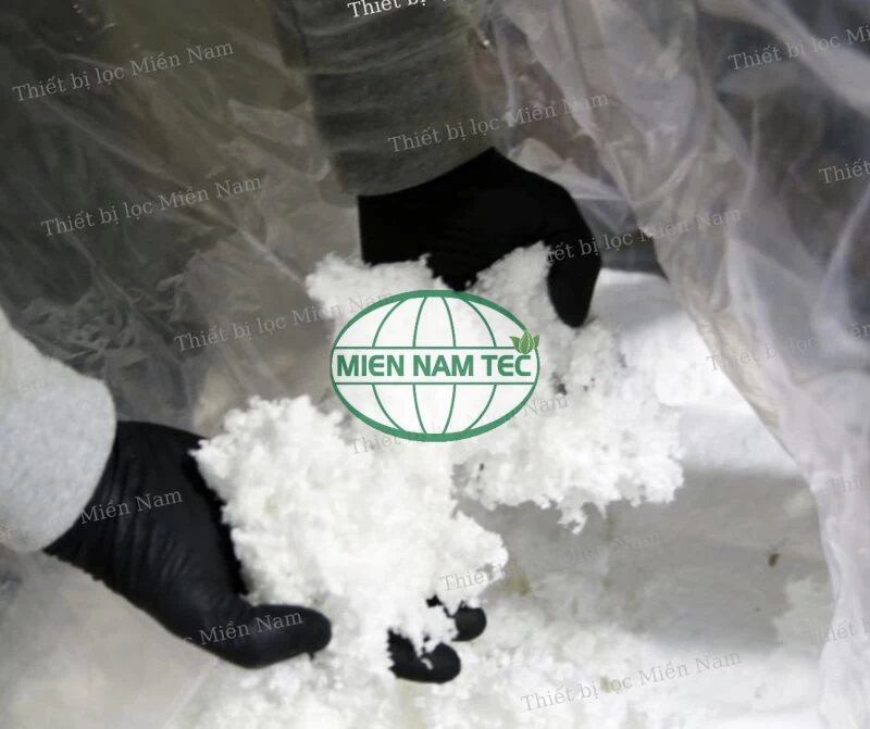 Giới thiệu sơ lược về xơ bông thấm dầu trắng