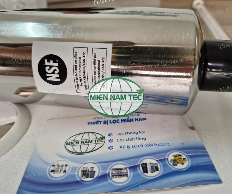Tiêu chuẩn quốc tế của bộ đèn UV 39W Blackcomb 4.1 Luminor 